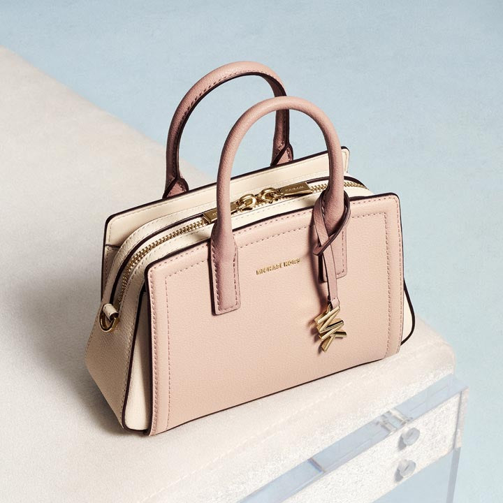 GIFT GUIDE