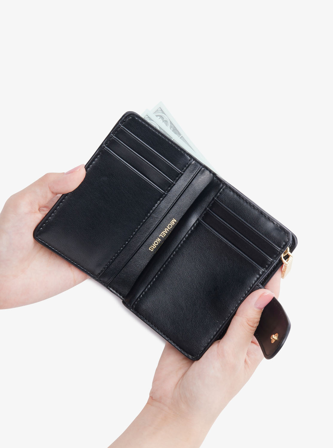 新品MICHAEL KORS MK CHARM コンパクト財布 MK CHARM タブ コンパクト ポケット ウォレット スモール