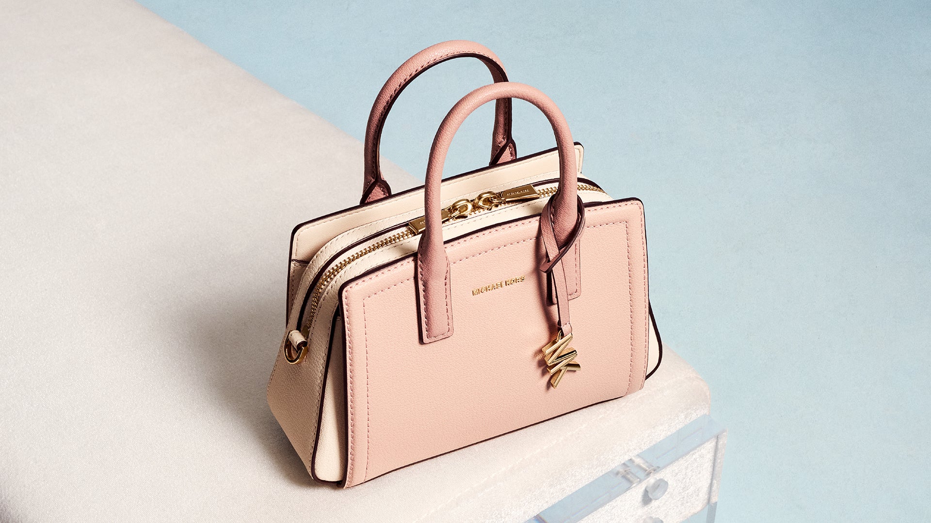 GIFT GUIDE